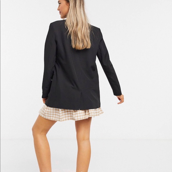 Pieces tailored black blazer, Size Medium - Picture 5 of 5